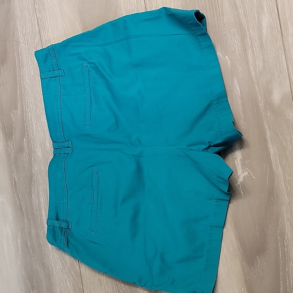 DEPT 22 -  Turquoise shorts Size 10 - Picture 2 of 7